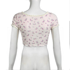 Short sleeve lace hem flower applique print textured crop top