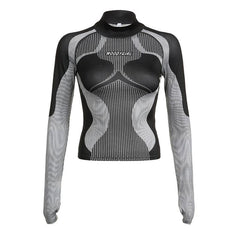 High neck long sleeve contrast print gloves top