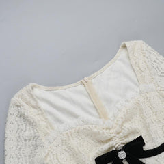 Long sleeve sweetheart neck bowknot lace mini dress