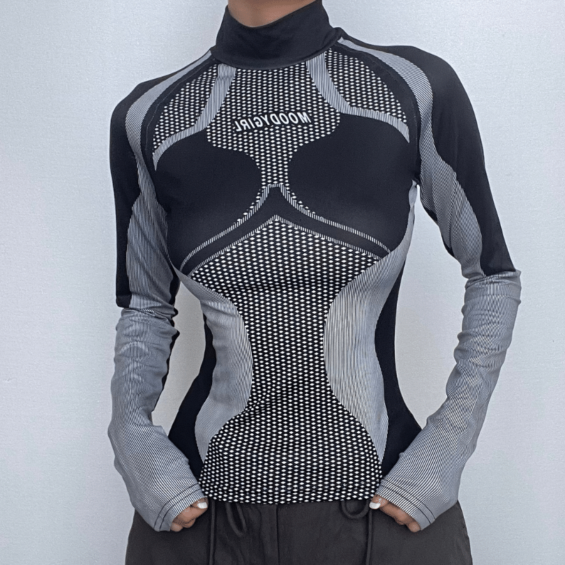 High neck long sleeve contrast print gloves top