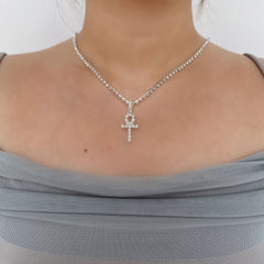 Crosspendant rhinestone necklace