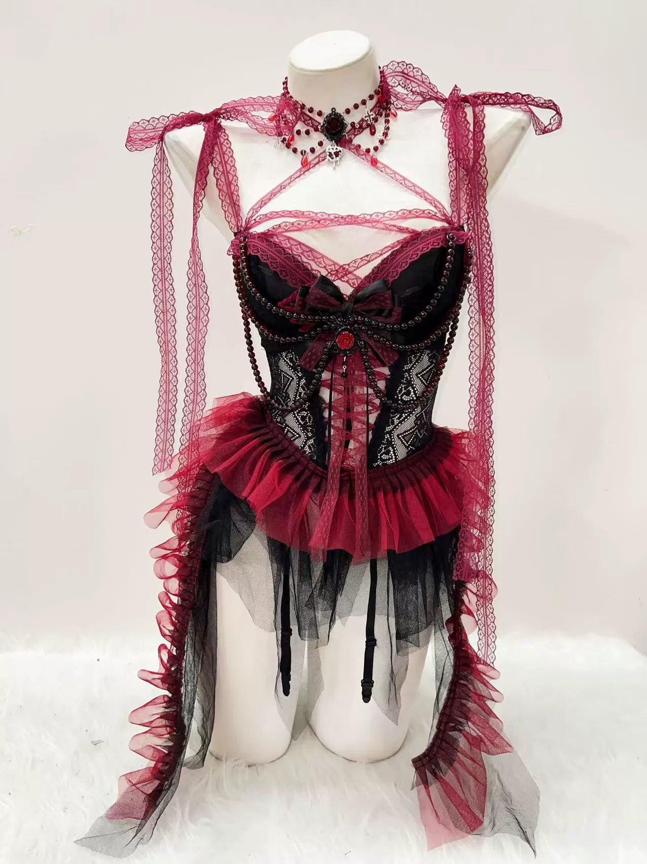 Sweetheart neck bowknot lace hem beaded mesh mini dress