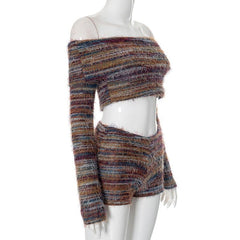 Off shoulder long sleeve contrast knitted short pant set