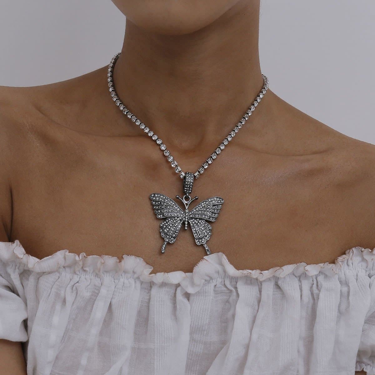 Butterfly pendant rhinestone necklace