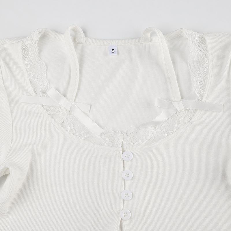 Short sleeve lace hem ribbed bowknot button crop top