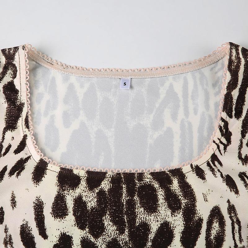 Leopard print long sleeve u neck lace hem top