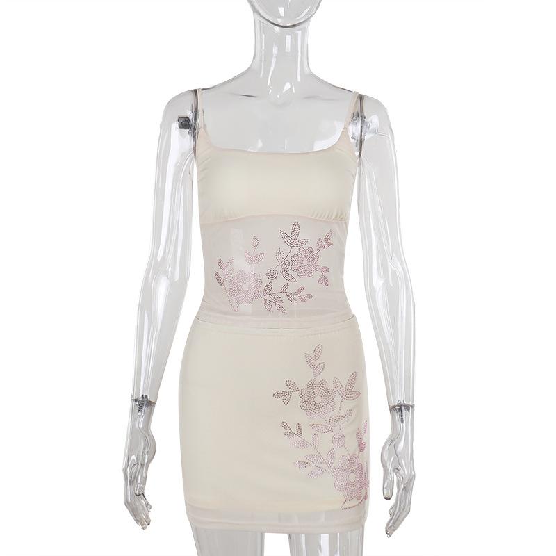 U neck beaded flower pattern mesh cami mini skirt set