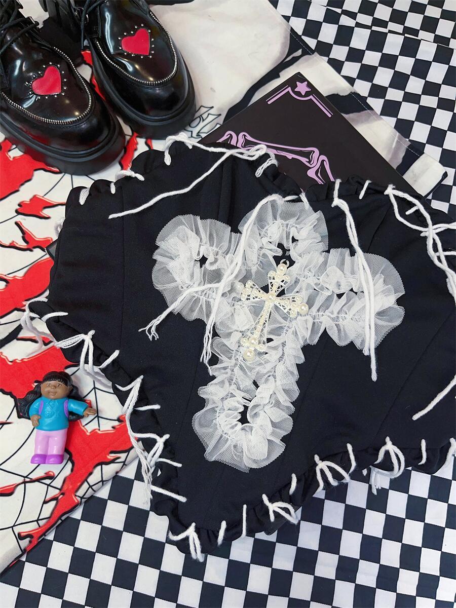 Sweetheart neck cross pattern tube top