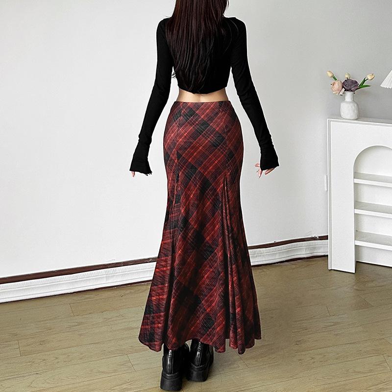 Plaid zip-up ruffle maxi skirt