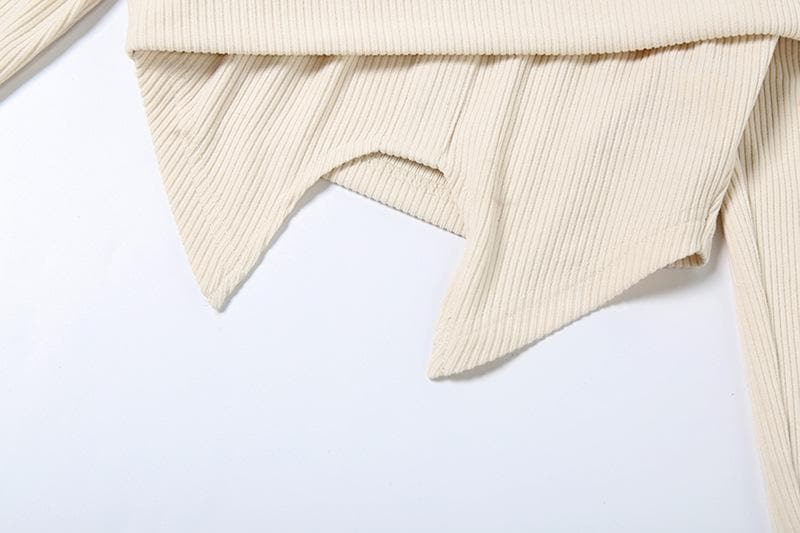 Long sleeve one shoulder flower applique ribbed crop top