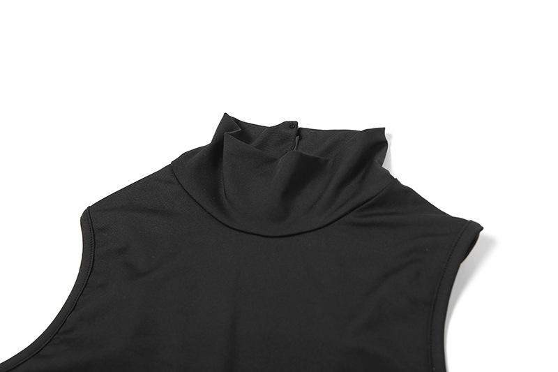 Sleeveless high neck button backless romper