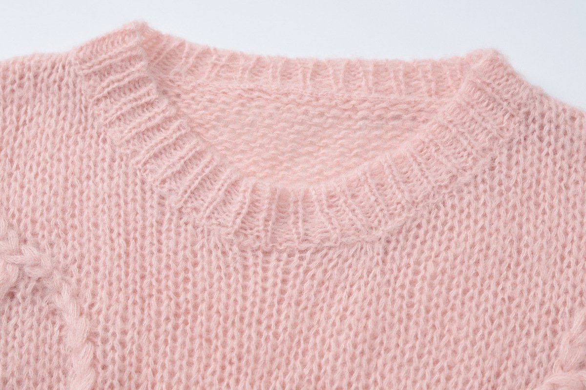 Crewneck long sleeve knitted abstract pattern top