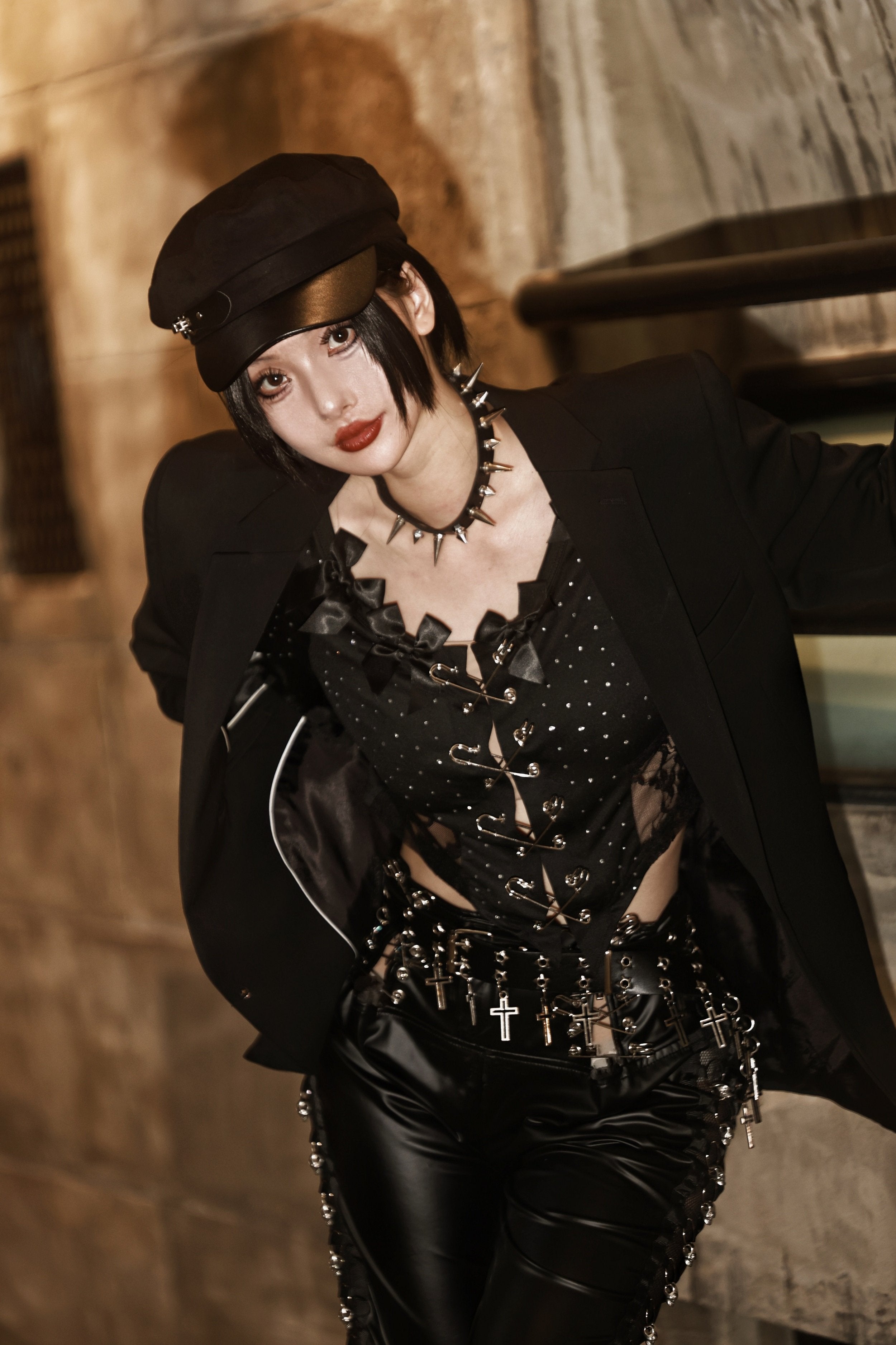 PU leather o ring skull applique pant