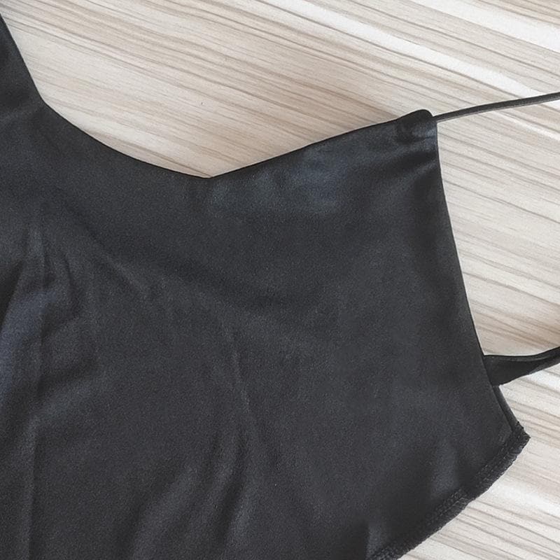 Halter spaghetti strap self tie backless solid stitch cowl neck crop top