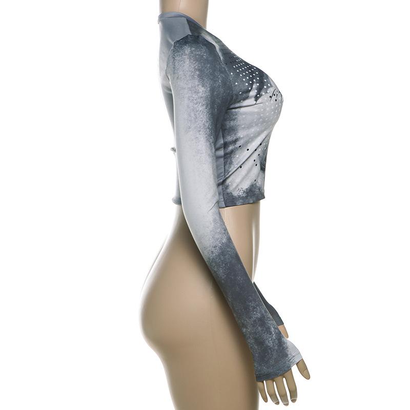 Crewneck long sleeve eye print contrast crop top
