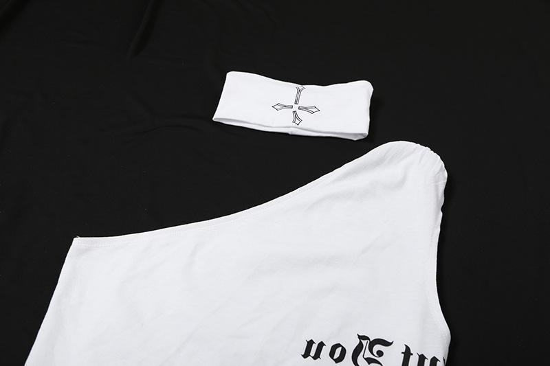 One shoulder irregular letter print sleeveless top