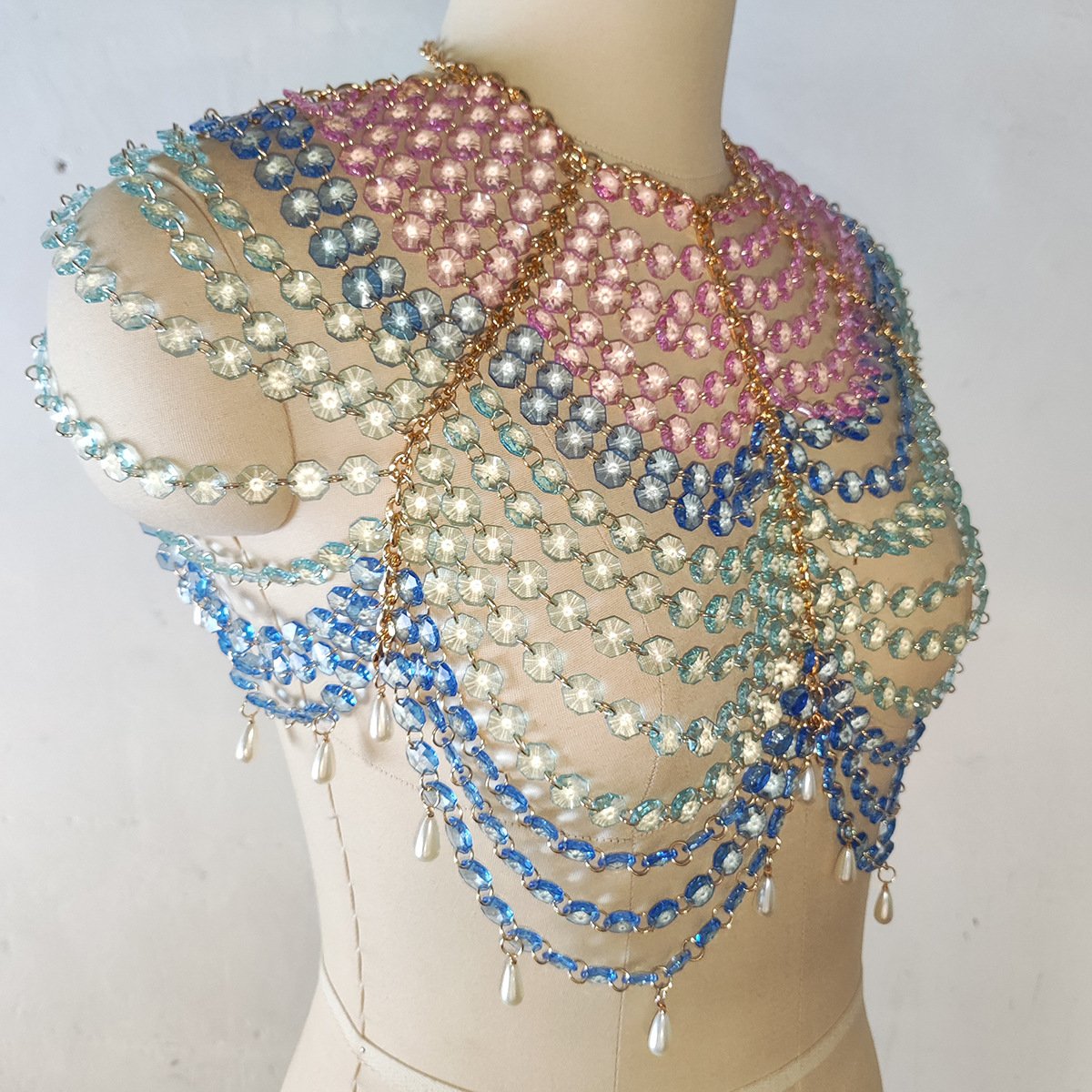 Halter beaded backless hollow out crop top