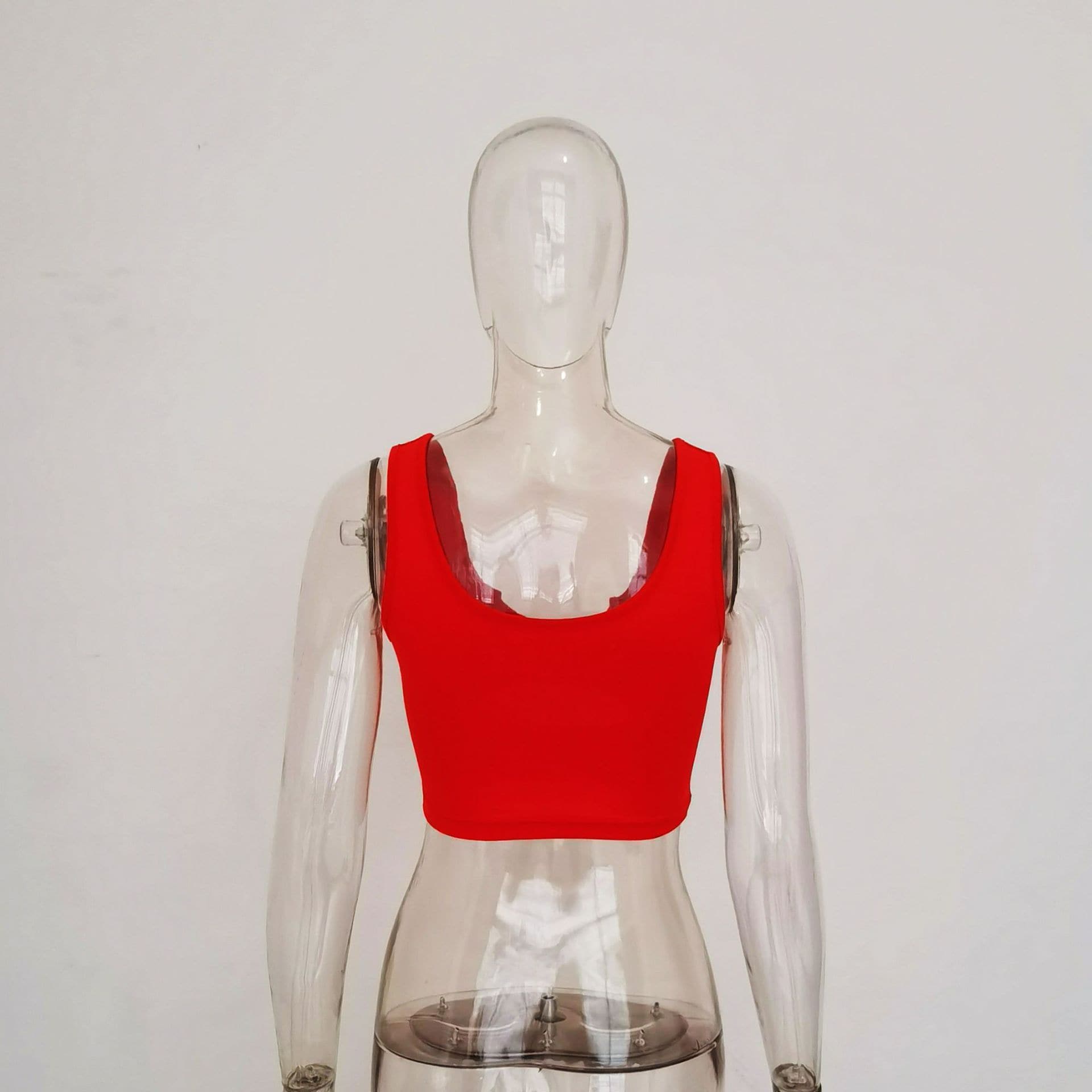 Double layered U neck low cut hollow out solid crop cut out top