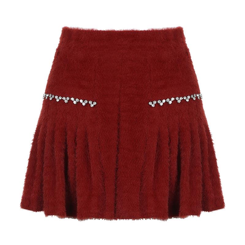 Fluffy beaded pleated mini skirt