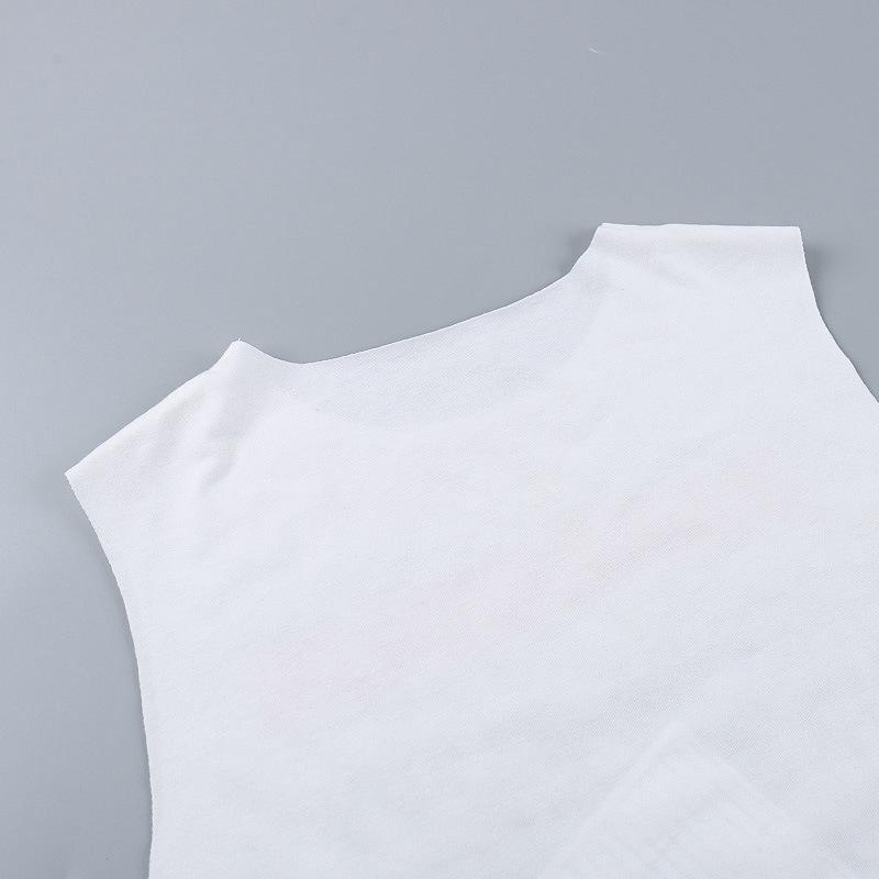 Sleeveless crewneck letter print tank crop top