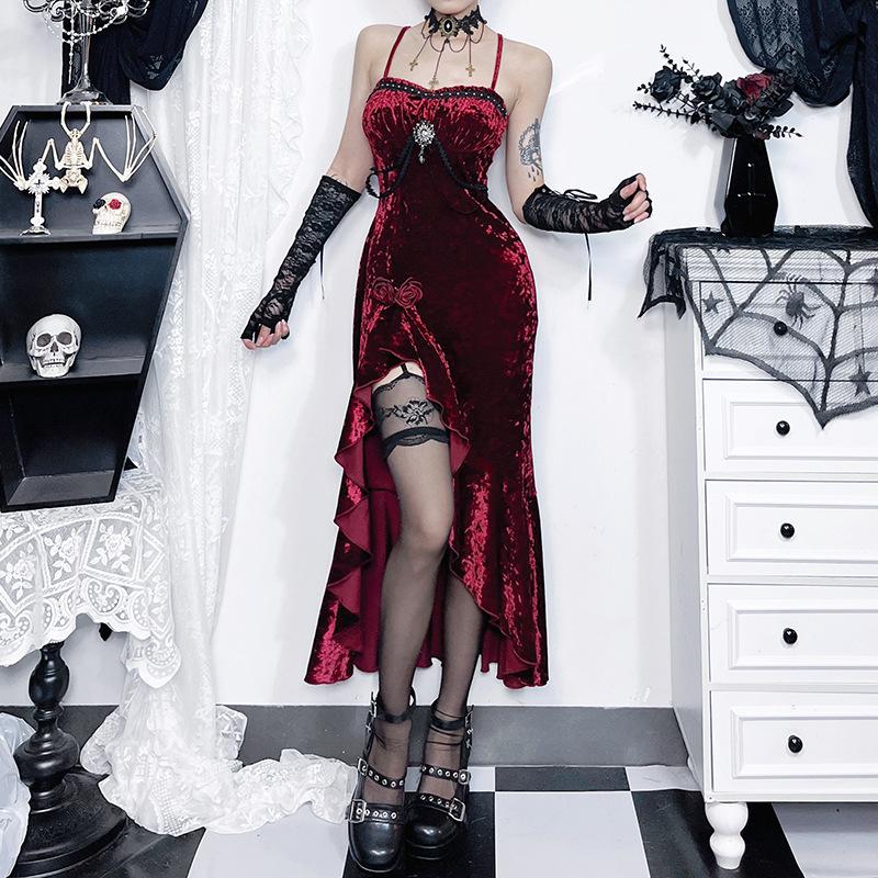 Sweetheart neck velvet flower applique slit cami maxi dress