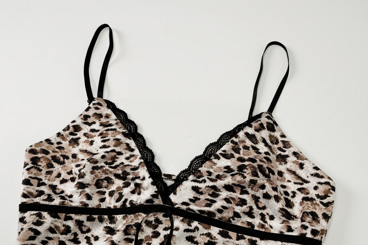 V neck bowknot leopard print cami top