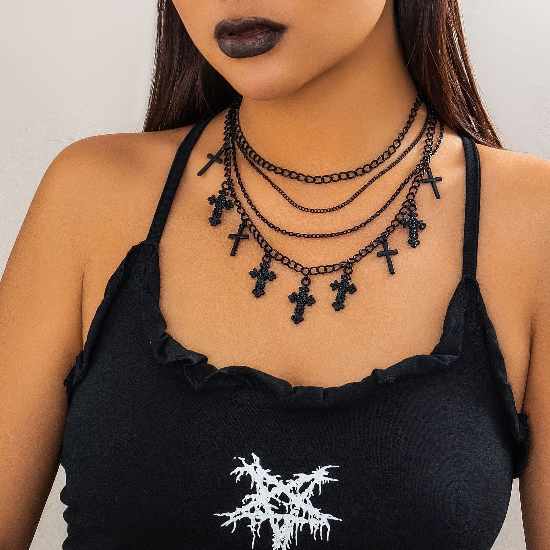 Cross pendant solid 4 pcs chain necklace