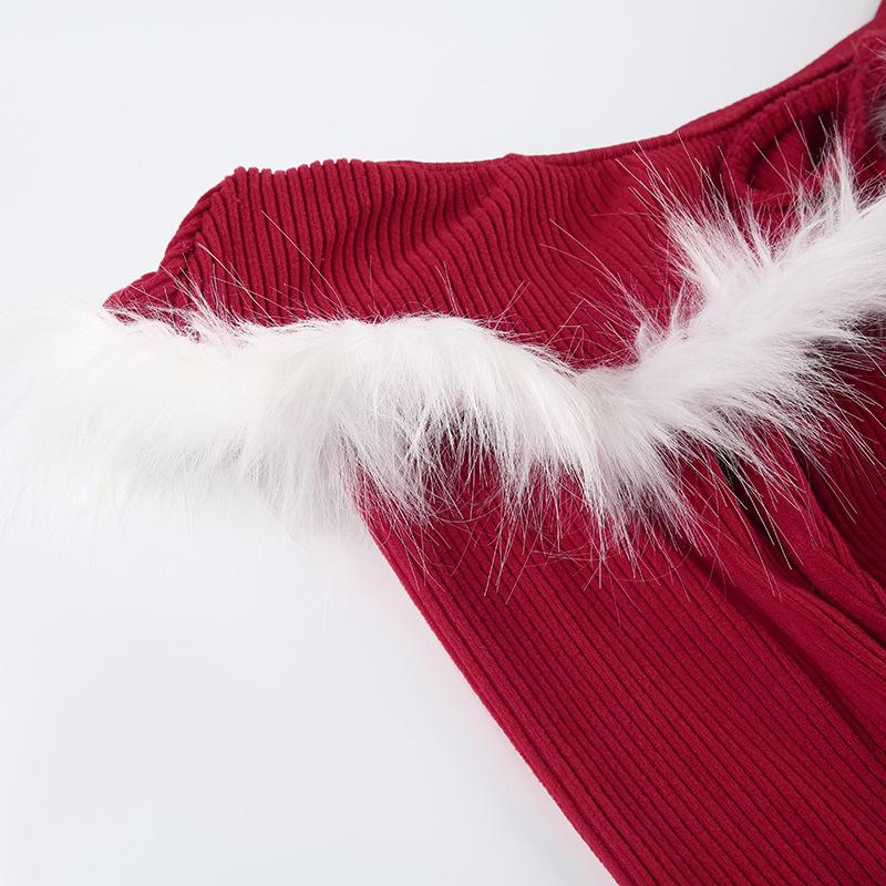 Off shoulder long sleeve fluffy knitted crop top