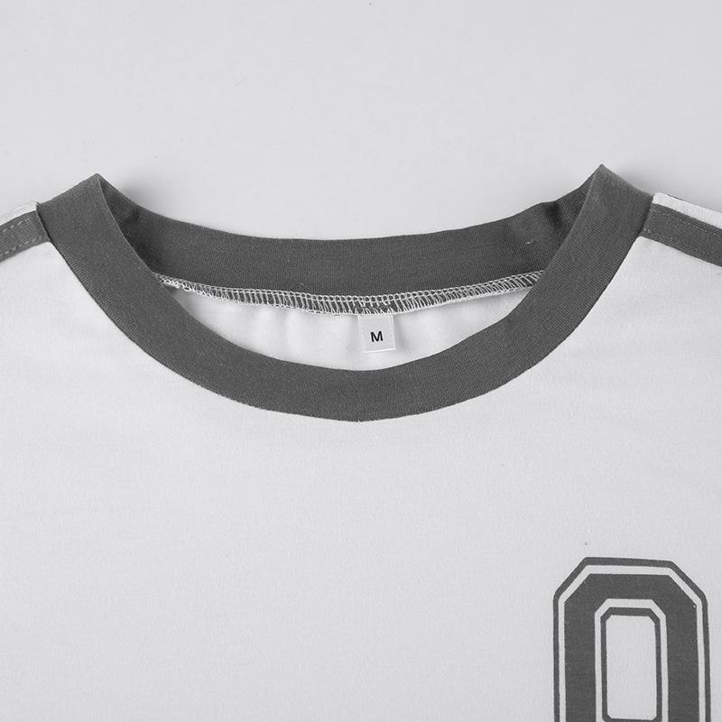 Long sleeve crewneck "01" print crop top