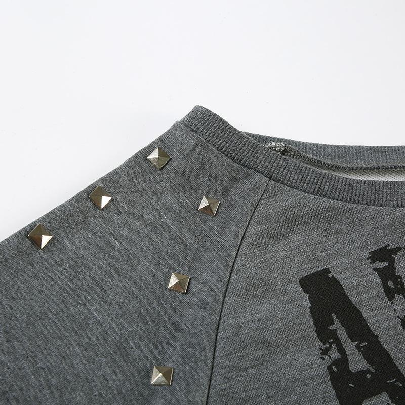 Off shoulder long sleeve letter print top