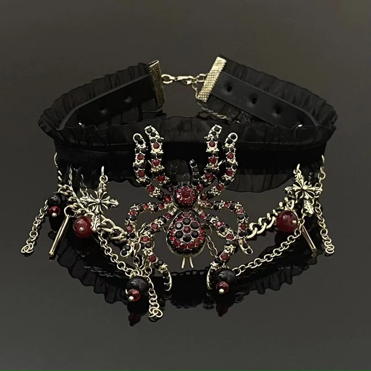 Spider beaded mesh choker necklace