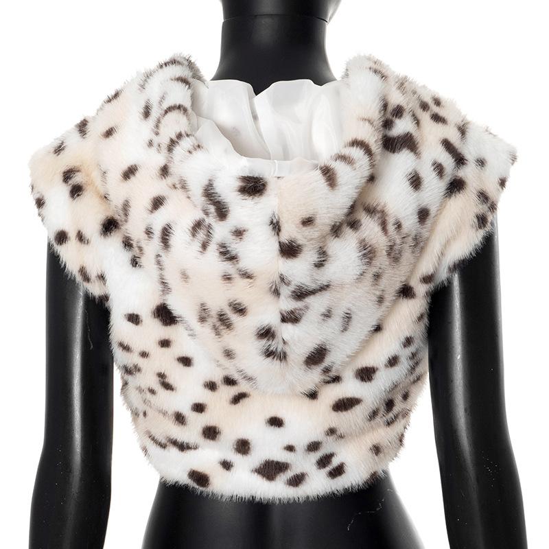 Leopard print fluffy hoodie crop top