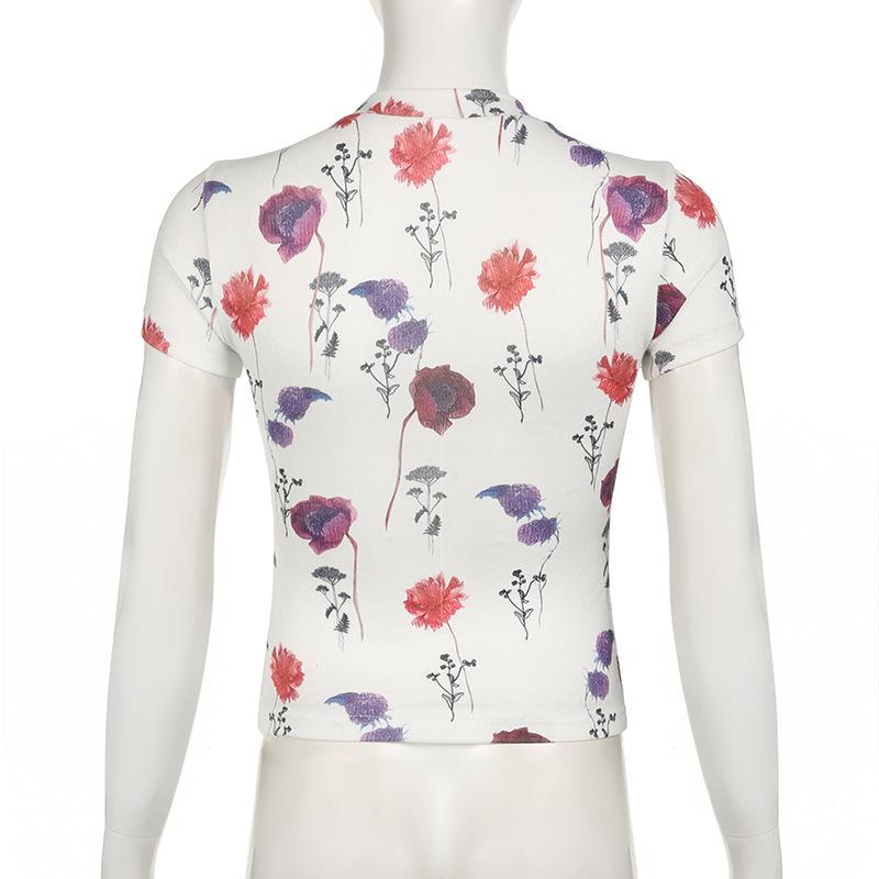 Short sleeve crewneck flower print top