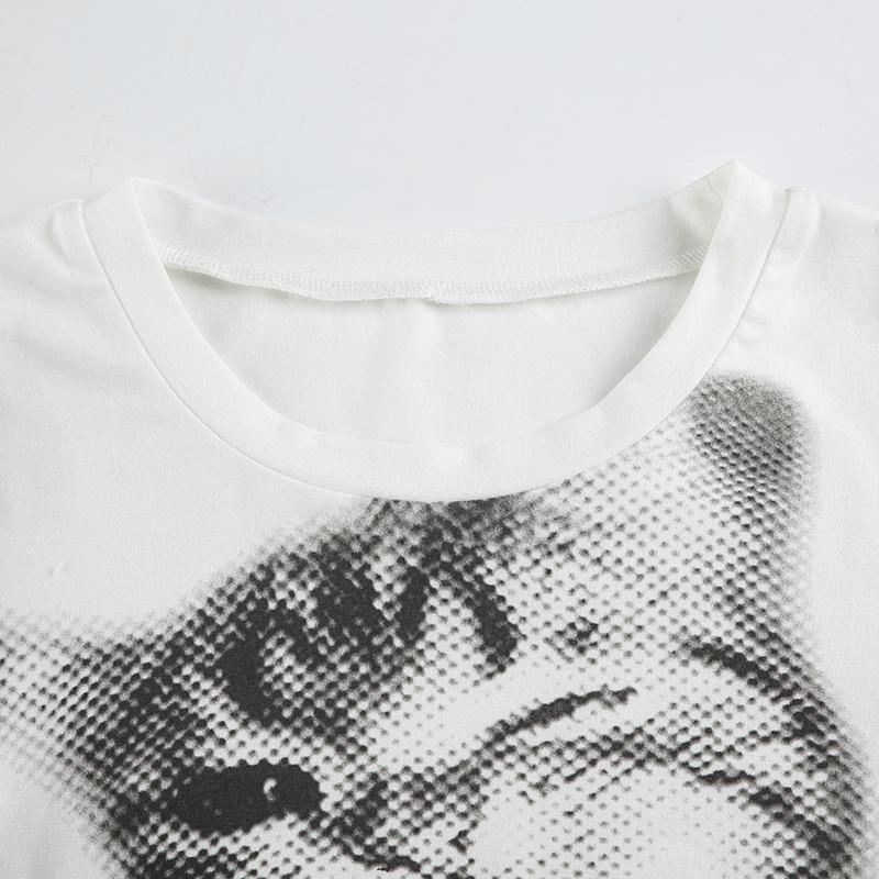 Long sleeve crewneck cat print top