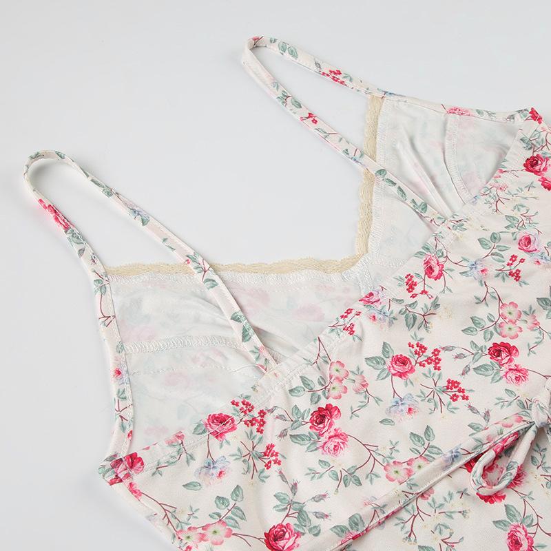 Print v neck lace hem ruffle knotted cami top