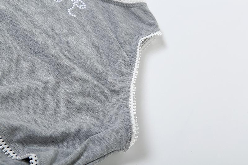 Crewneck hollow out self tie bowknot pattern top