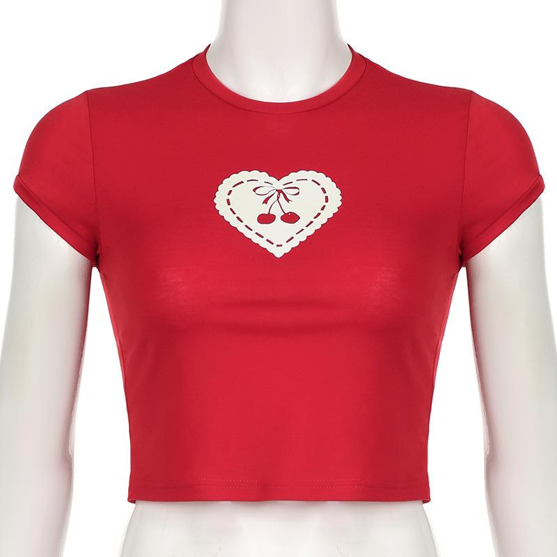 Short sleeve heart print crewneck crop top