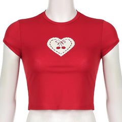 Short sleeve heart print crewneck crop top