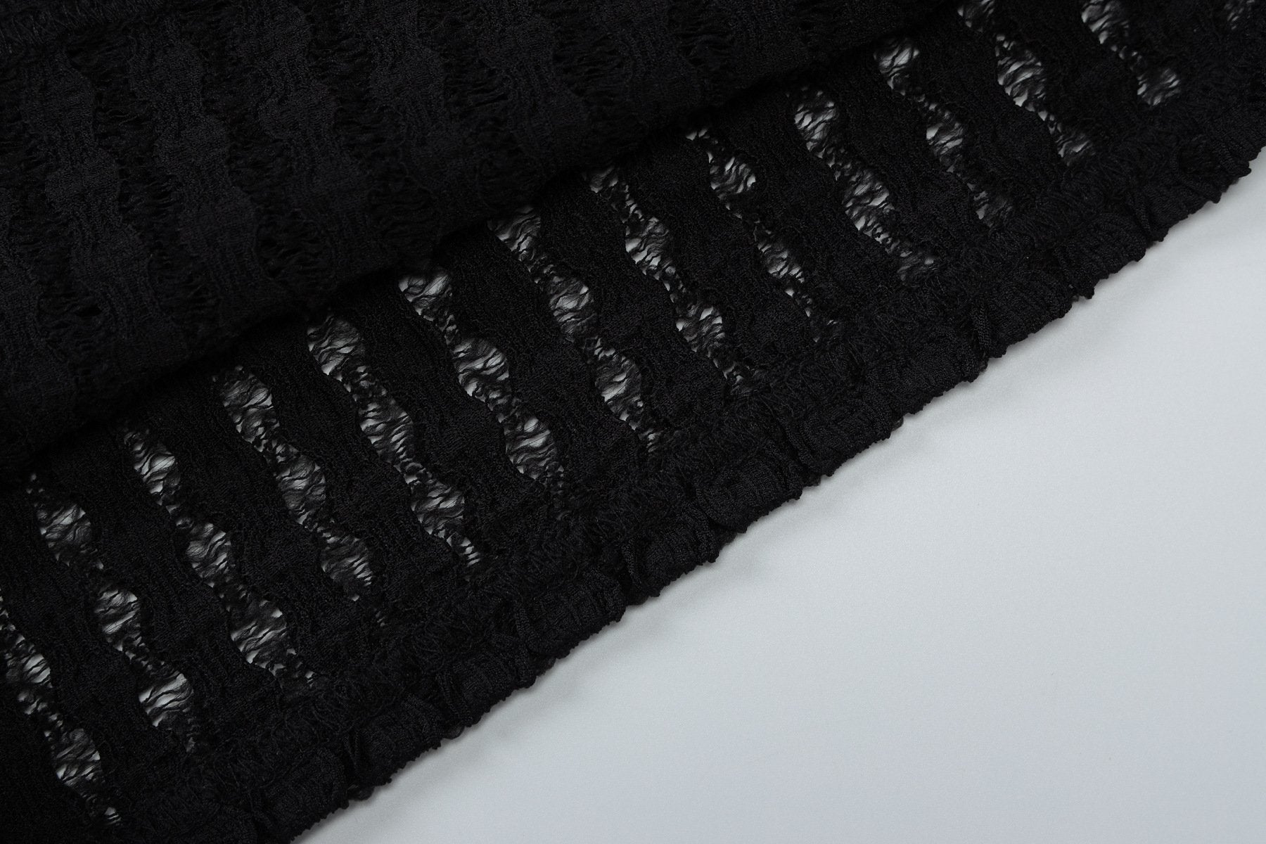 Sleeveless crewneck textured tank top