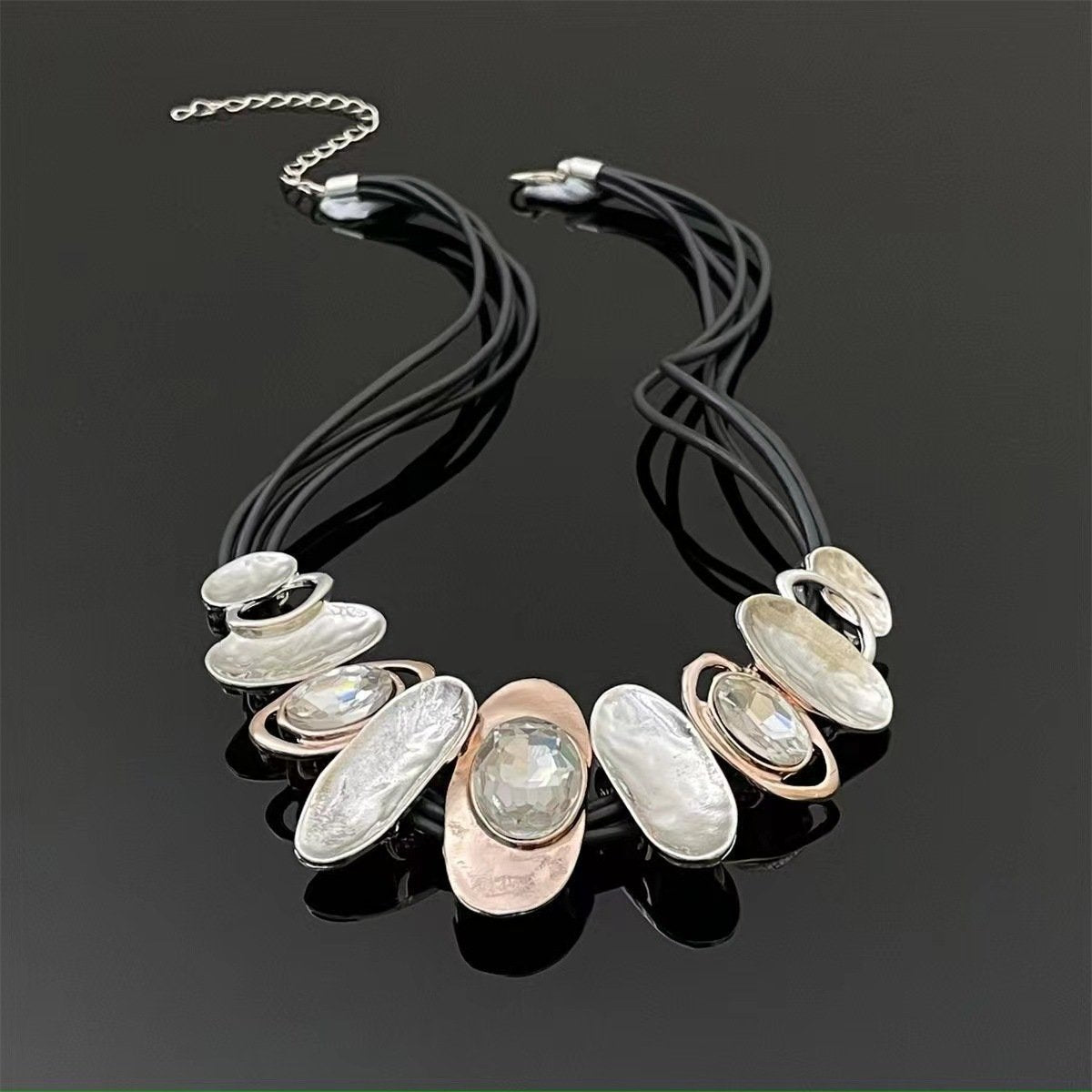 Irregular elliptic rhinestone layered necklace
