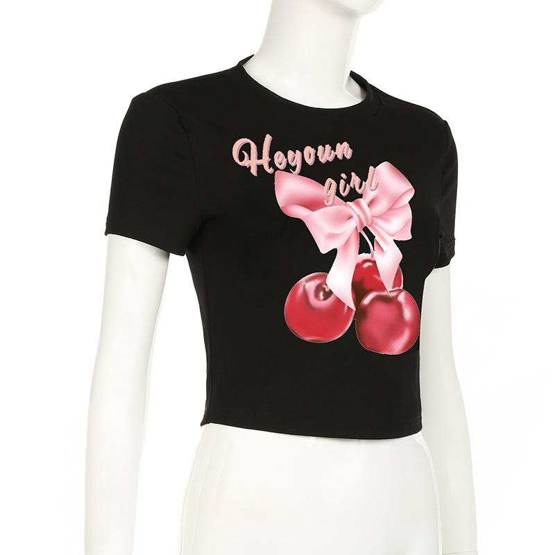 Short sleeve cherry print crewneck crop top