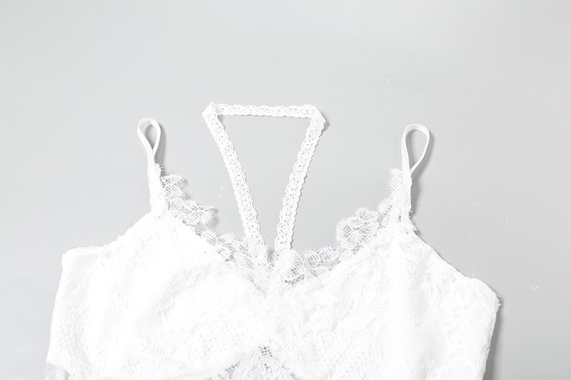 Halter v neck lace cami top