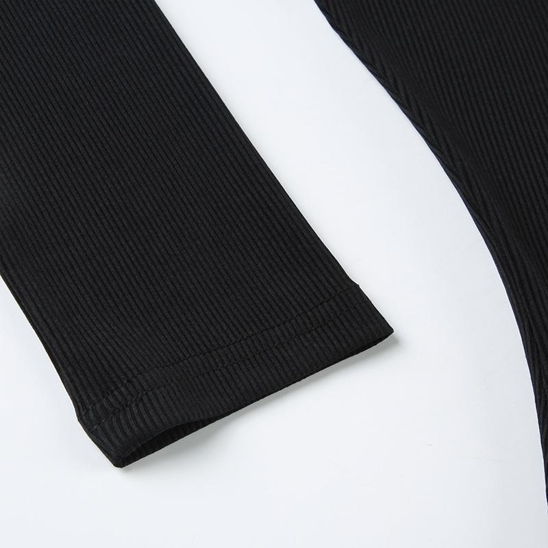 Long sleeve crewneck abstract top