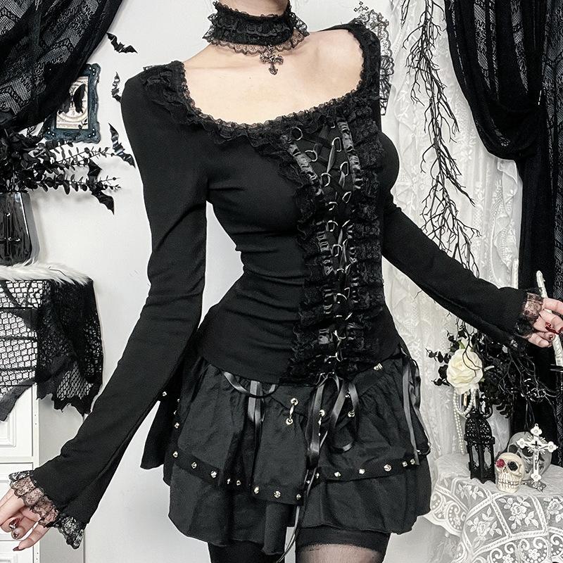 Long sleeve ruffle lace hem necklace top