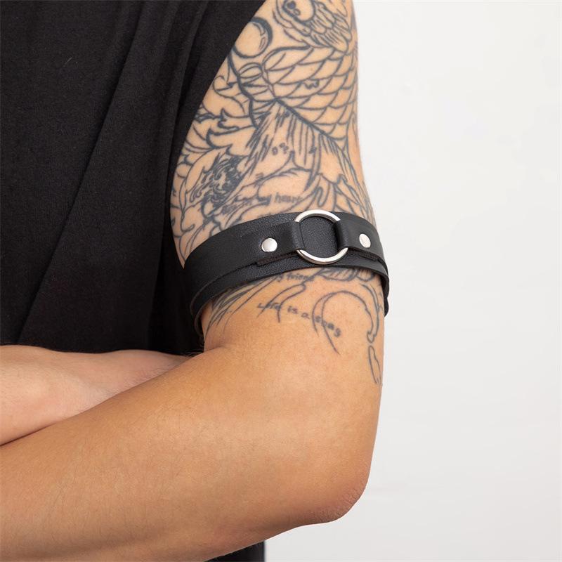 O ring rivet PU leather arm cuff