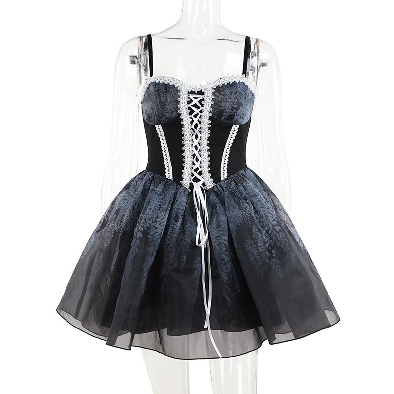 Lace hem sweetheart neck lace up print ruched cami mini dress