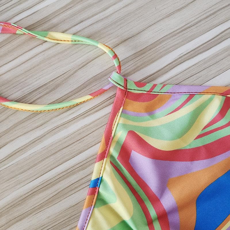 Contrast ripple halter backless self tie cross back crop top