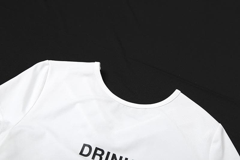 Short sleeve crewneck ruched letter print crop top