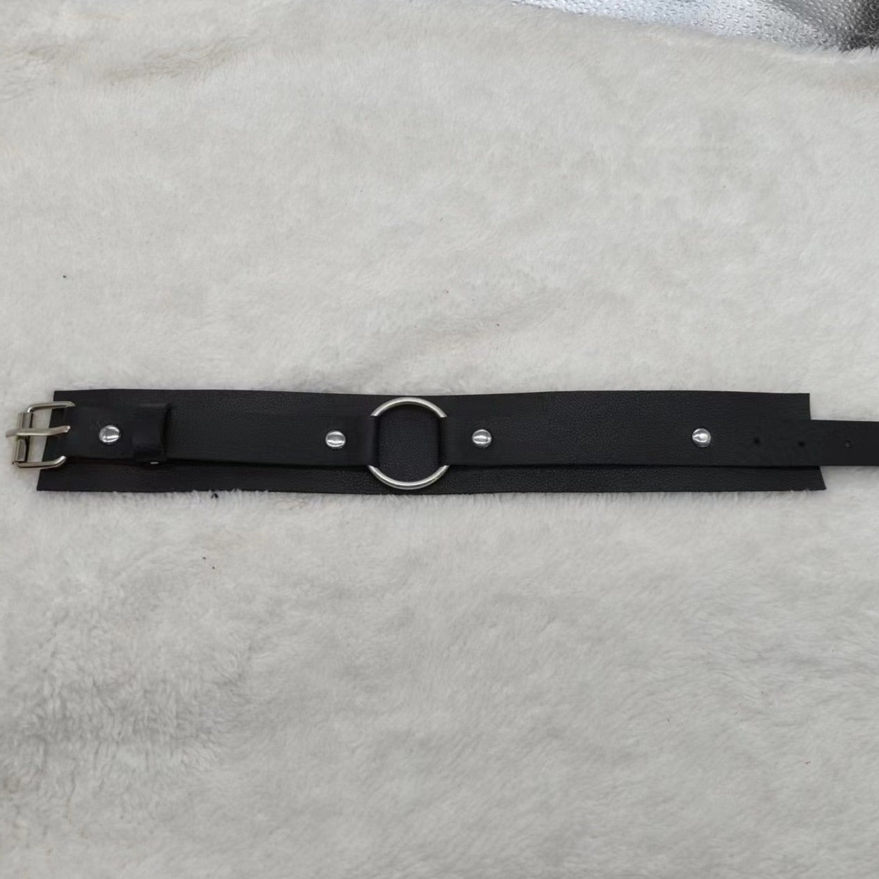 O ring rivet PU leather arm cuff