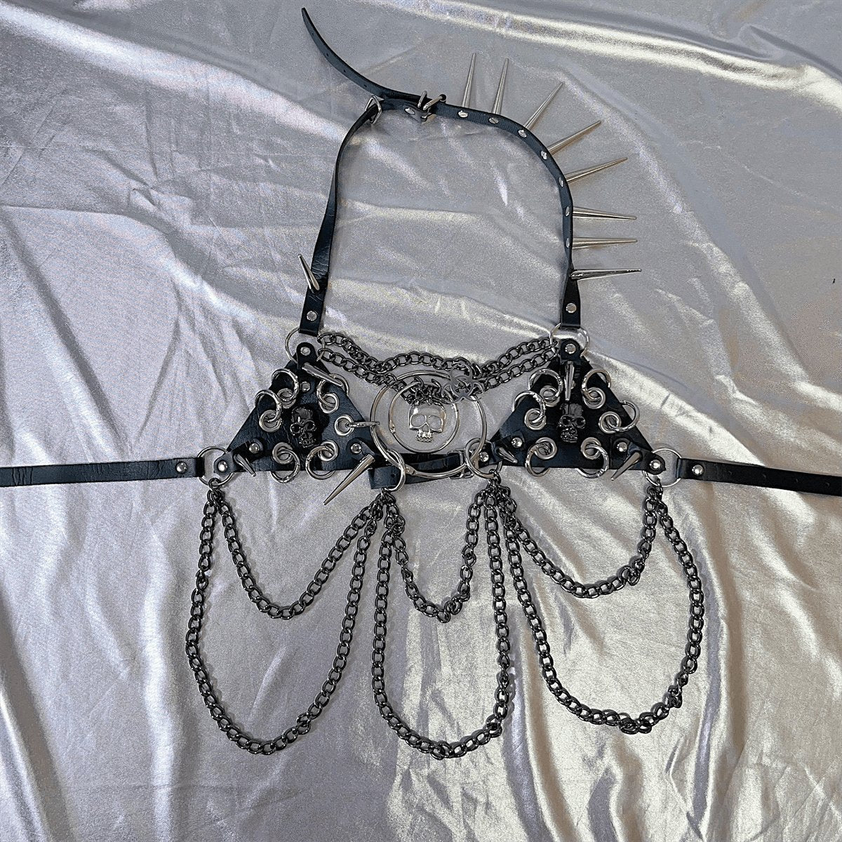Halter rivet PU leather metal chain top
